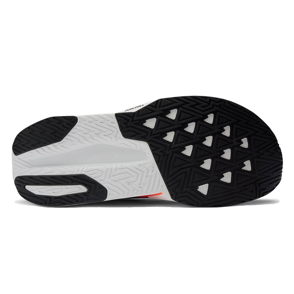 Mens New Balance FuelCell Rebel v5 (Wide)
