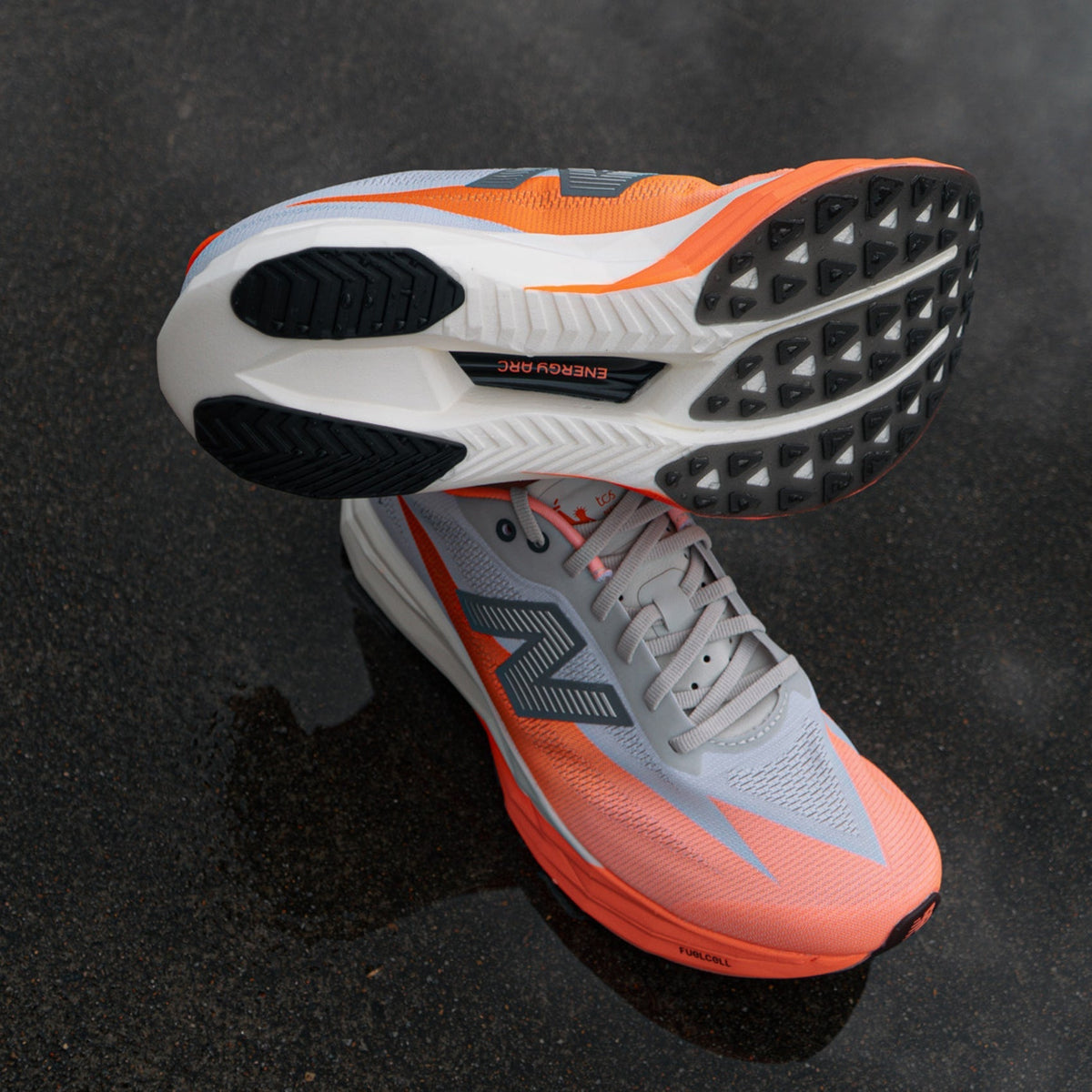 Mens New Balance FuelCell SuperComp Elite v5 TCS NYC Marathon
