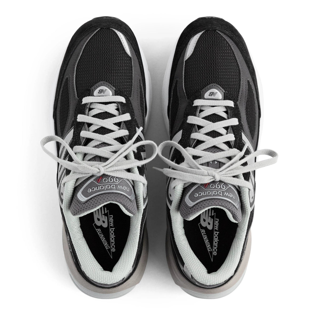New Balance 990v6 M990BK6